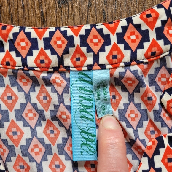 Francesca's Alna Be Geometric Split Neck 3/4 Sleeve Blouse Size Women's Small - Picture 10 of 11